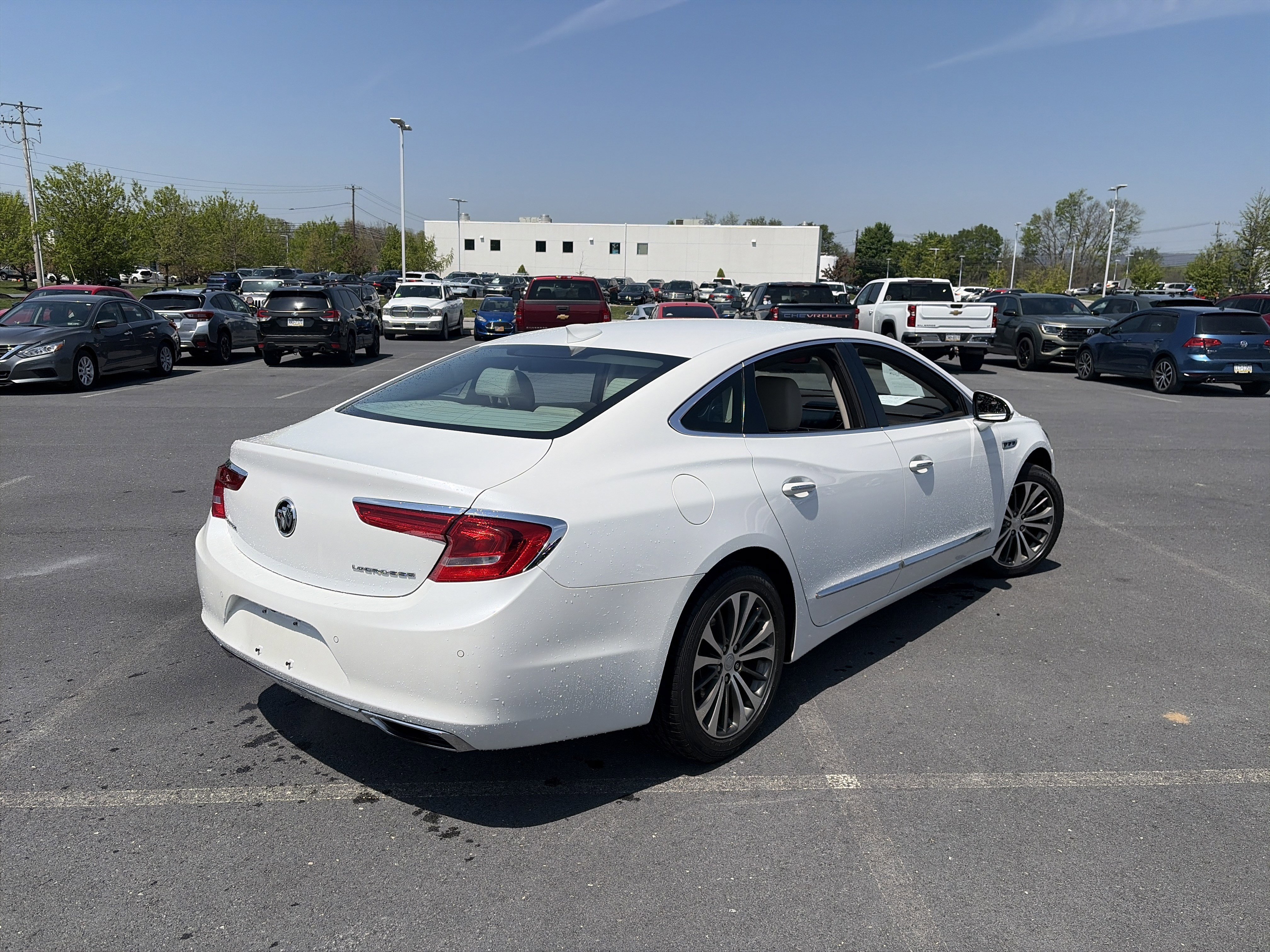 Used 2017 Buick LaCrosse Premium image 12