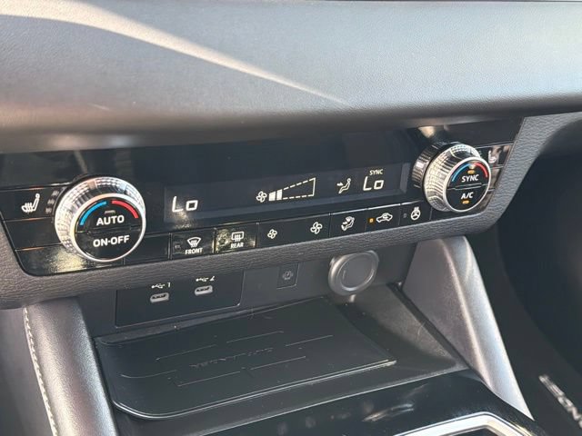 Used 2026 Mitsubishi Outlander SE FWD image 26
