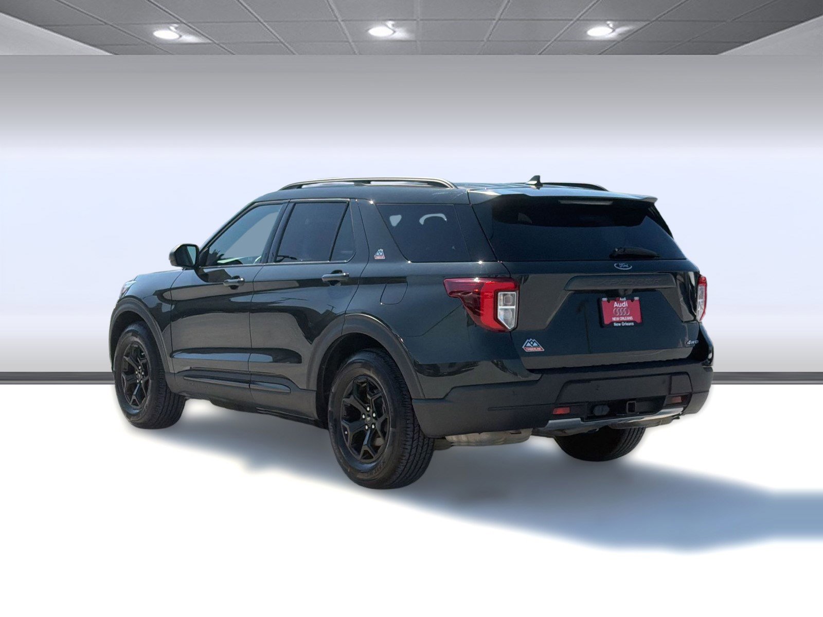 Used 2022 Ford Explorer Timberline AWD/4WD image 3