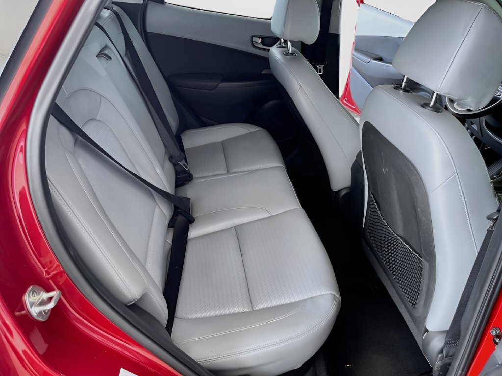 Used 2020 Hyundai Kona Limited FWD image 27
