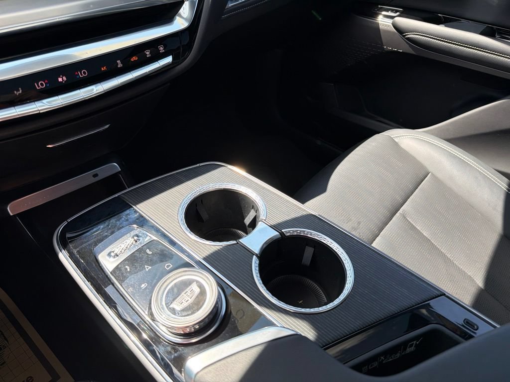 Certified 2024 Cadillac Lyriq Luxury RWD image 23