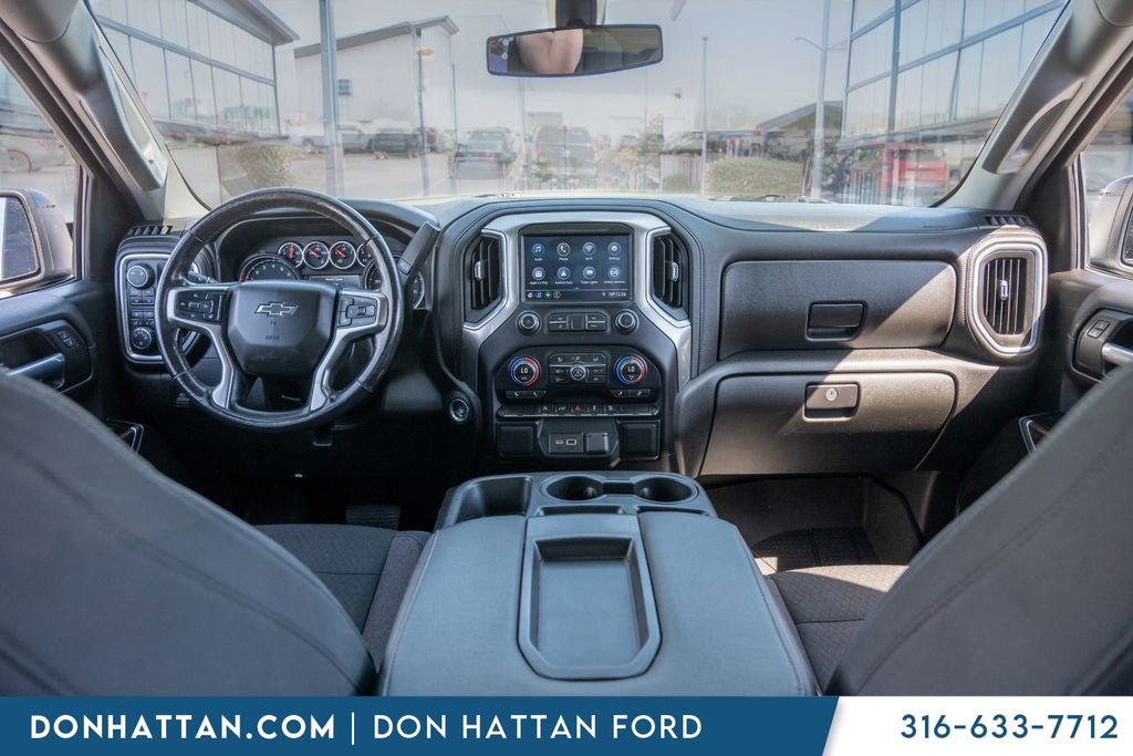 Used 2019 Chevrolet Silverado 1500 LT Trail Boss w/ Convenience Package image 3
