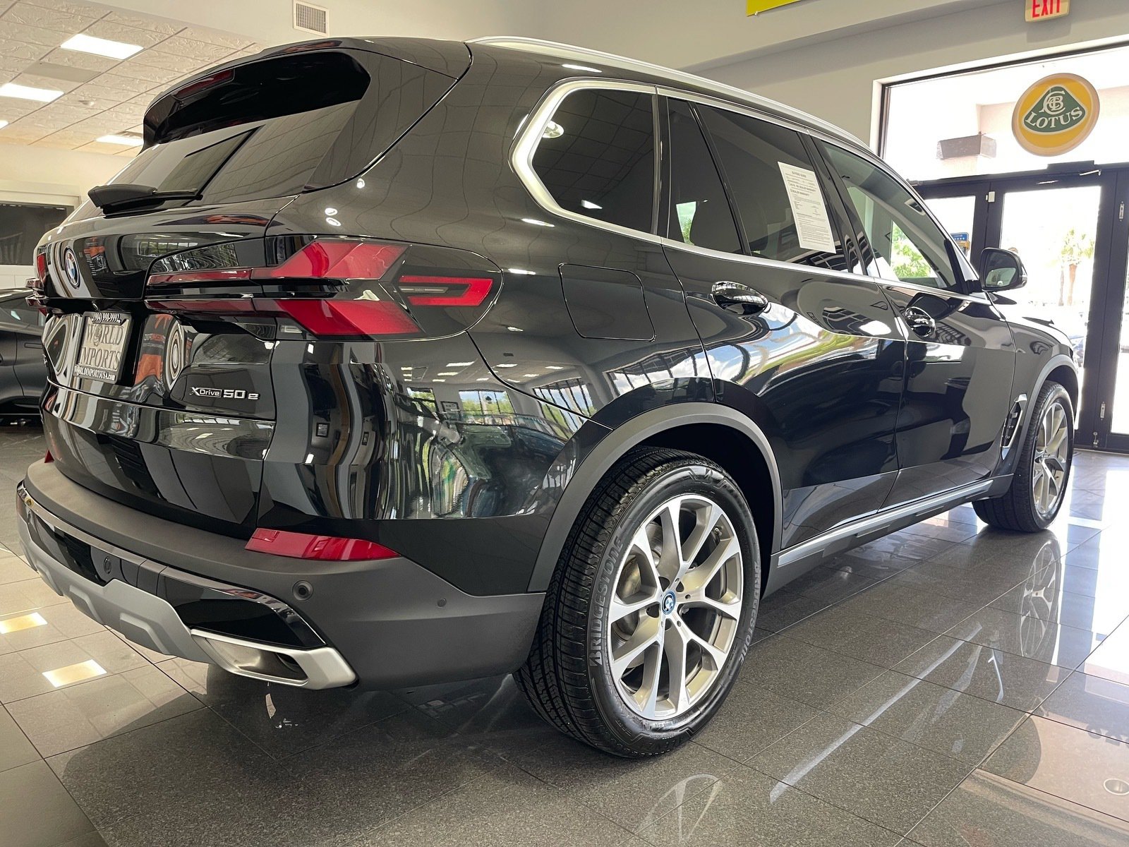 Used 2024 BMW X5 xDrive50e AWD/4WD image 5
