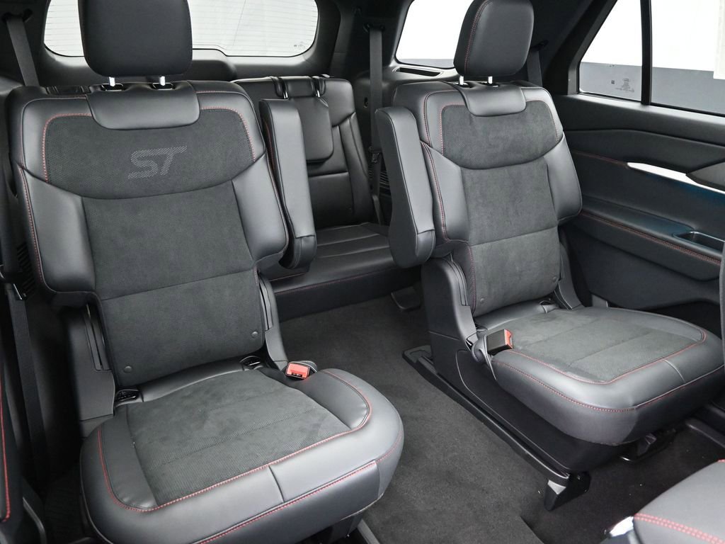 New 2025 Ford Explorer ST w/ Sun And Sound Package image 34
