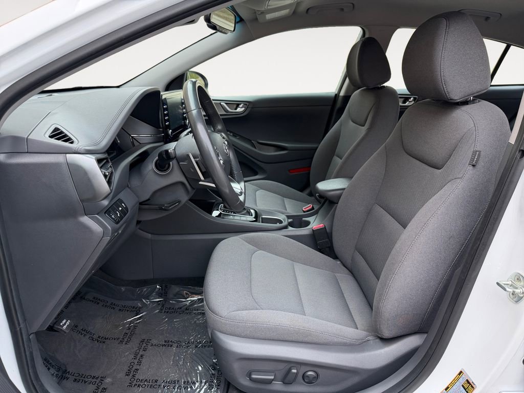 Used 2020 Hyundai Ioniq SE image 14