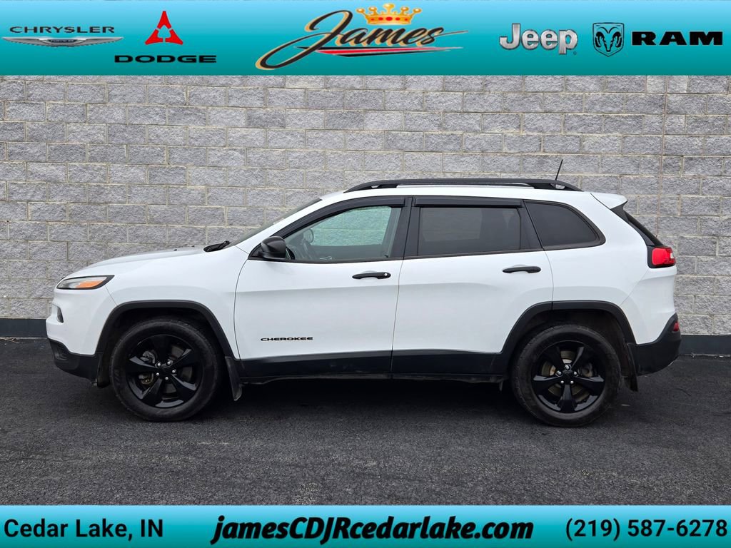 Used 2017 Jeep Cherokee Sport AWD/4WD image 2