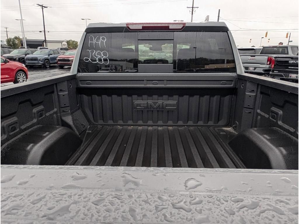 New 2026 GMC Sierra 1500 Elevation image 11