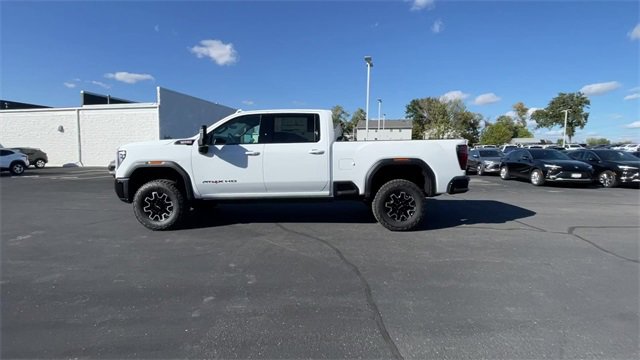 New 2026 GMC Sierra 2500 AT4X image 5