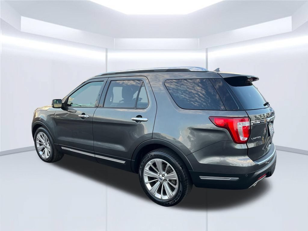 Used 2019 Ford Explorer Limited w/ Class III Trailer Tow Package FWD image 3