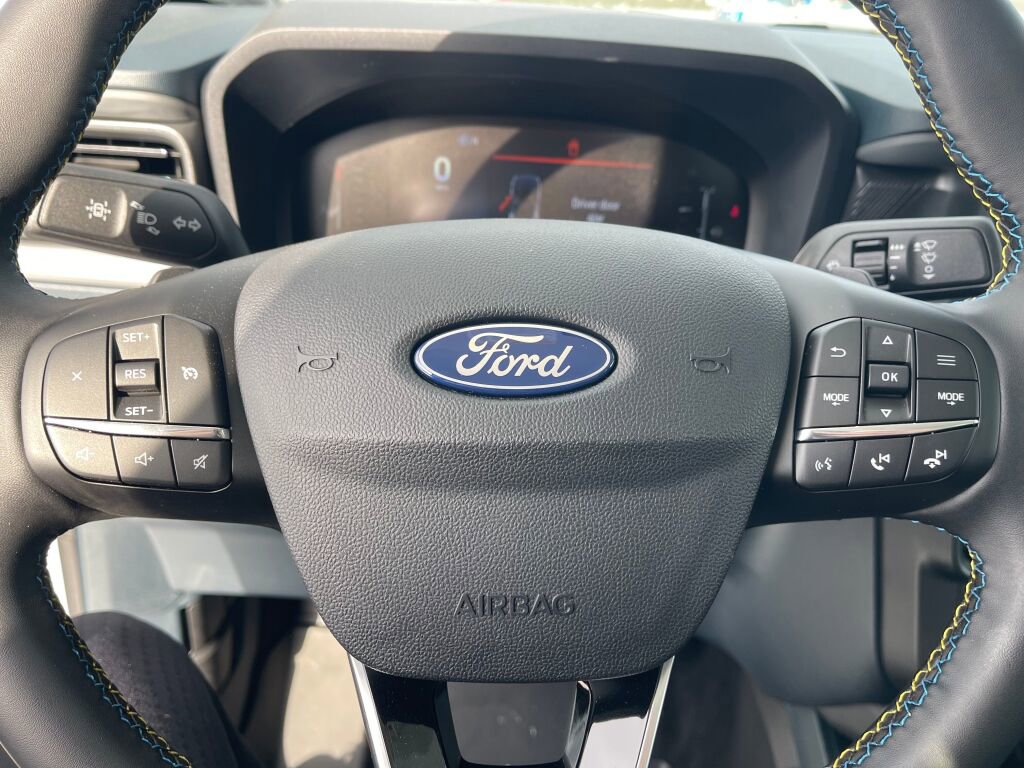New 2025 Ford Maverick Lobo image 12