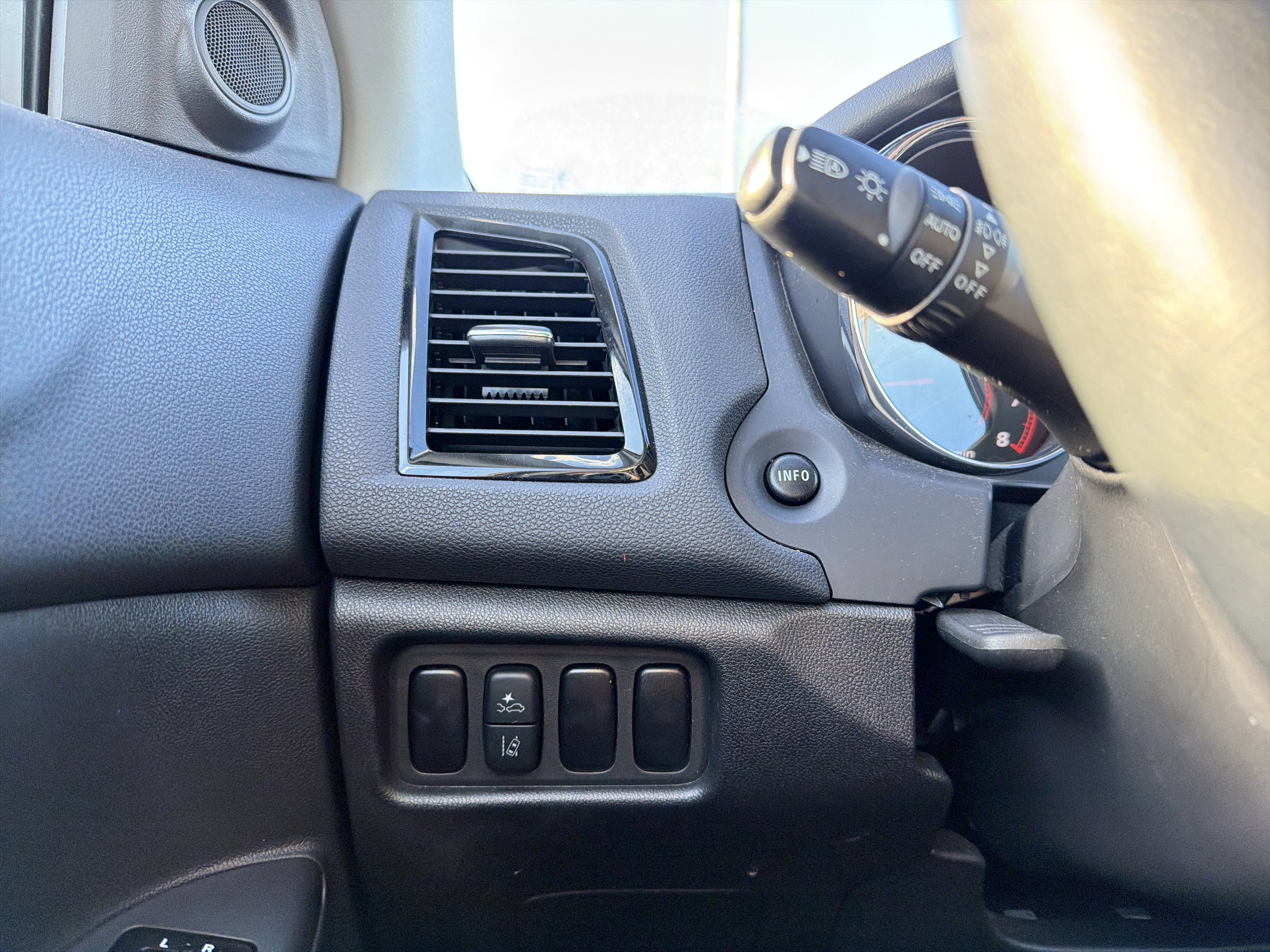 Used 2025 Mitsubishi Outlander Sport ES image 23