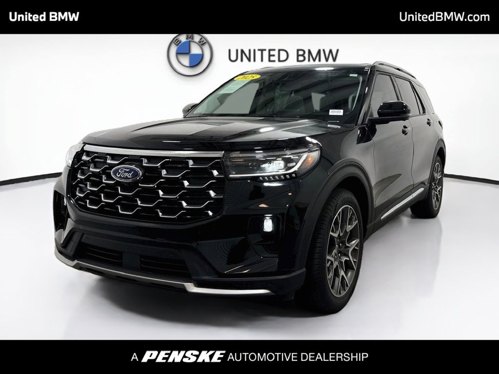 Used 2025 Ford Explorer Platinum w/ Ultimate Package RWD image 1