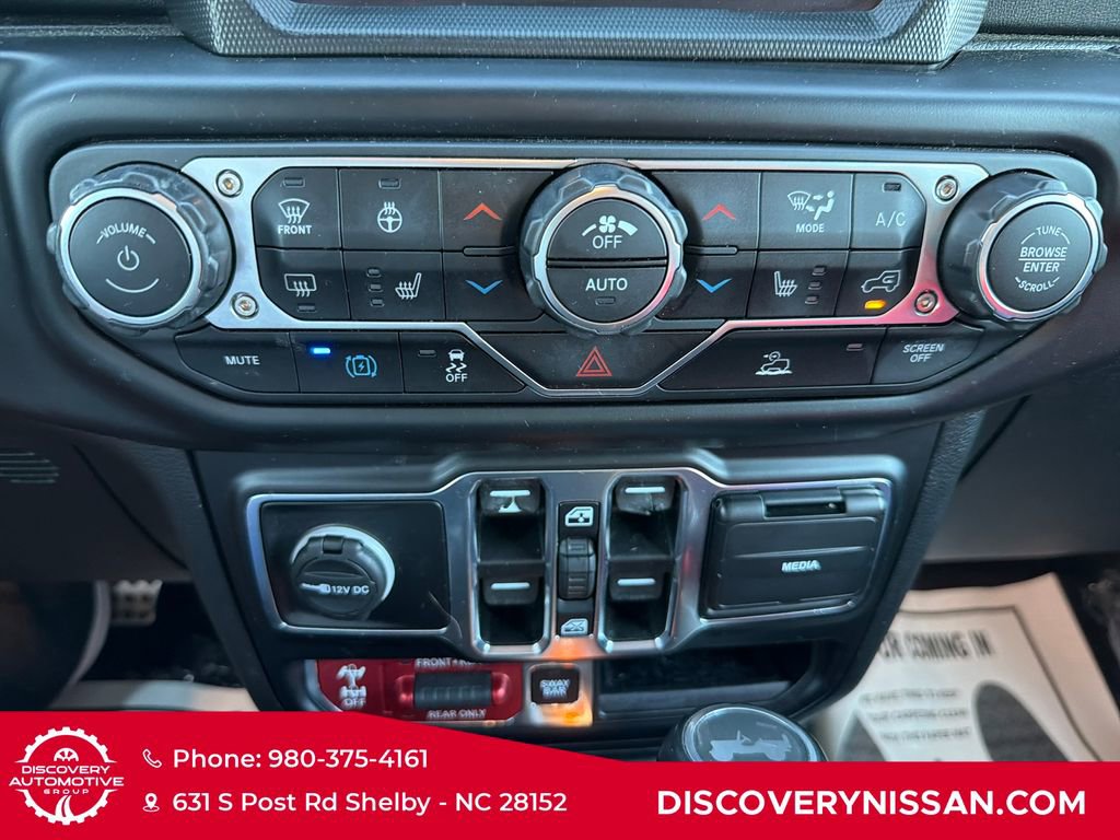 Used 2022 Jeep Wrangler Unlimited Rubicon 4xe w/ Cold Weather Group AWD/4WD image 23