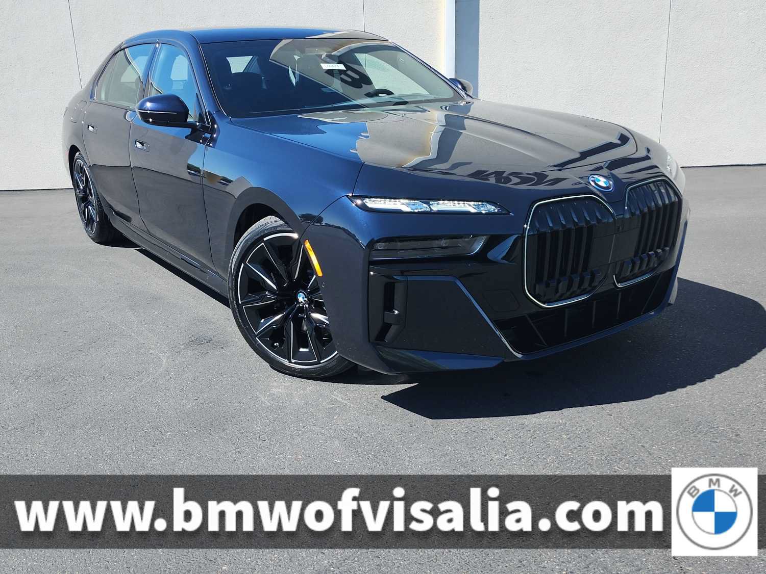 New 2026 BMW 750e xDrive w/ Executive Package