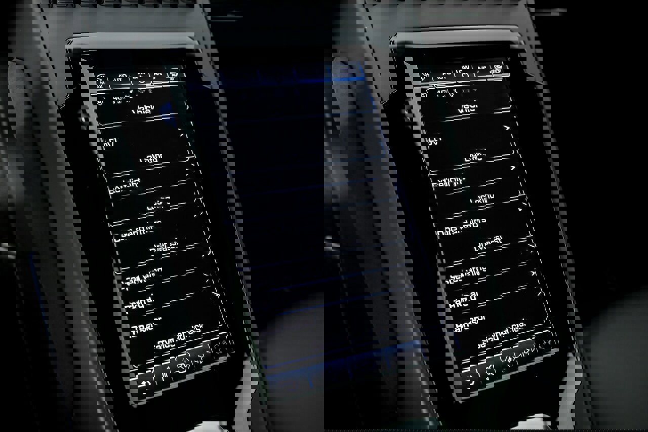 Used 2020 Lamborghini Huracan EVO image 38