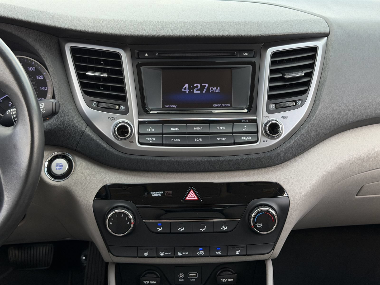 Used 2016 Hyundai Tucson Sport FWD image 18