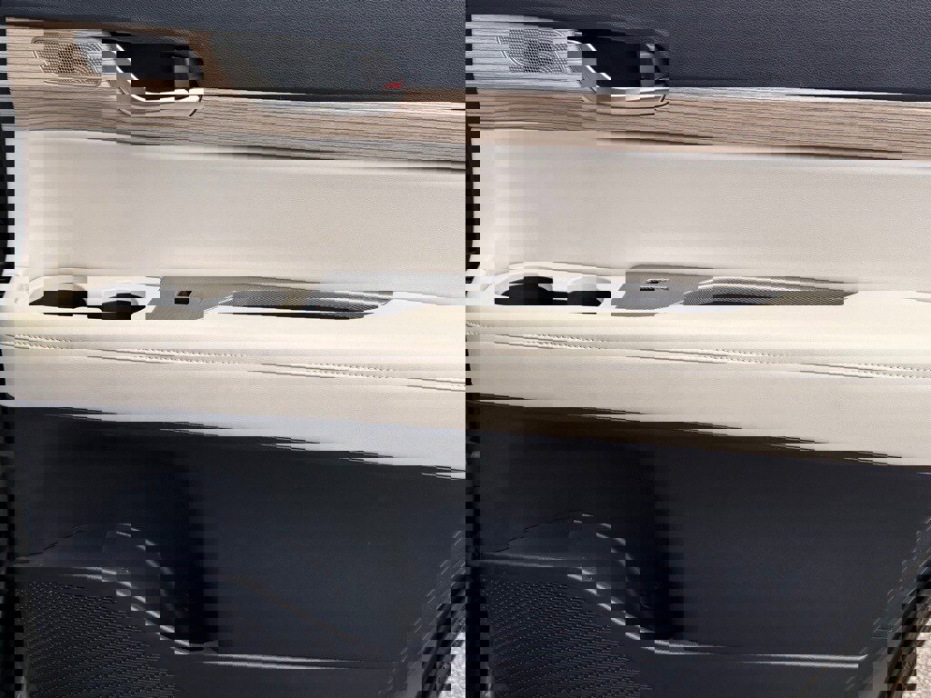 Used 2021 Hyundai Palisade Limited image 29