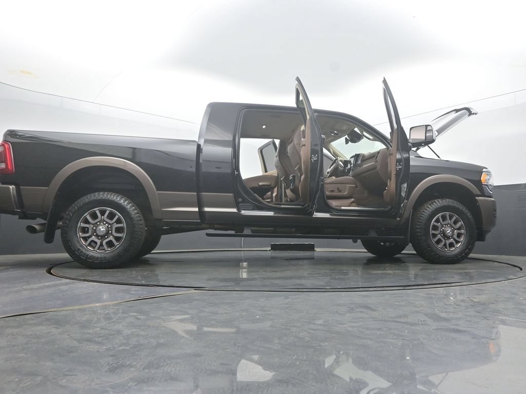 Used 2022 RAM 3500 Limited AWD/4WD image 72
