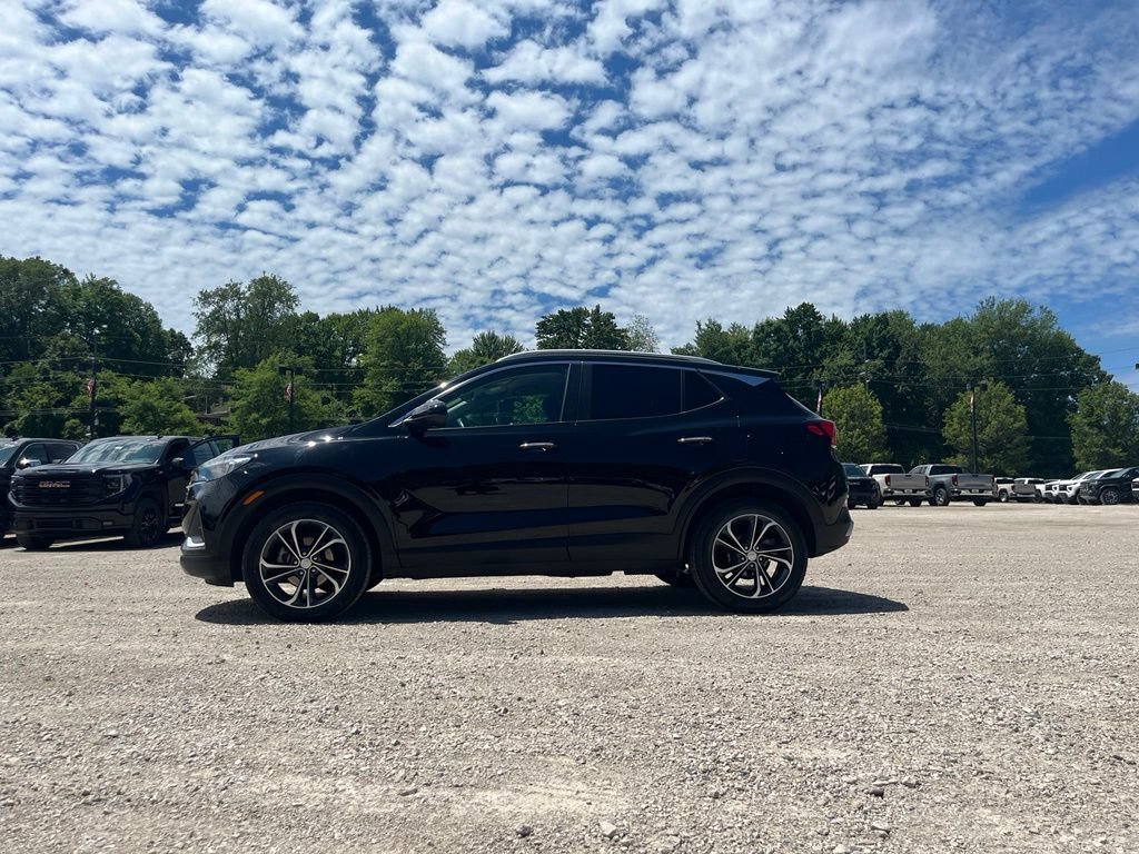 Used 2023 Buick Encore GX Select FWD image 16