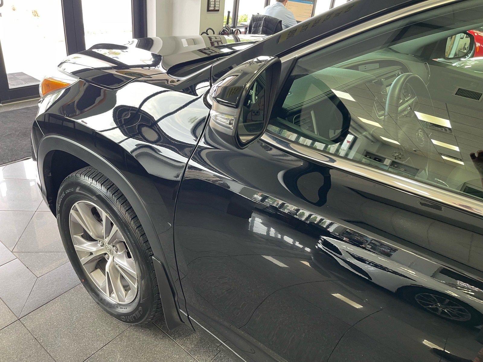 Used 2015 Toyota Highlander Plus AWD/4WD image 12