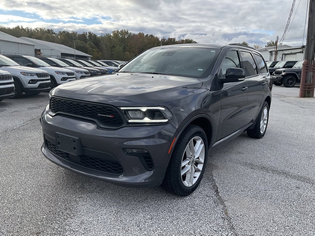 Used 2023 Dodge Durango GT image 3