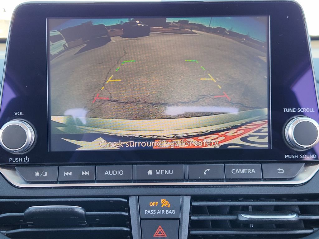 Used 2024 Nissan Altima 2.5 SV image 13