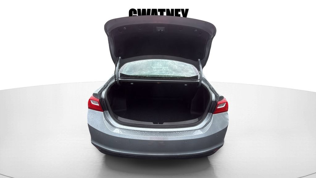 Used 2024 Chevrolet Malibu LT w/ LPO, Floor Liner Package FWD image 14