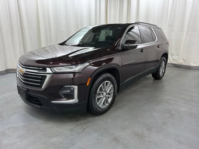 Used 2023 Chevrolet Traverse LT w/ Rear Camera Mirror Package AWD/4WD image 2
