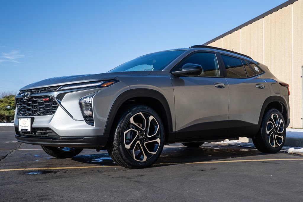 New 2025 Chevrolet Trax RS w/ Driver Confidence Package image 4