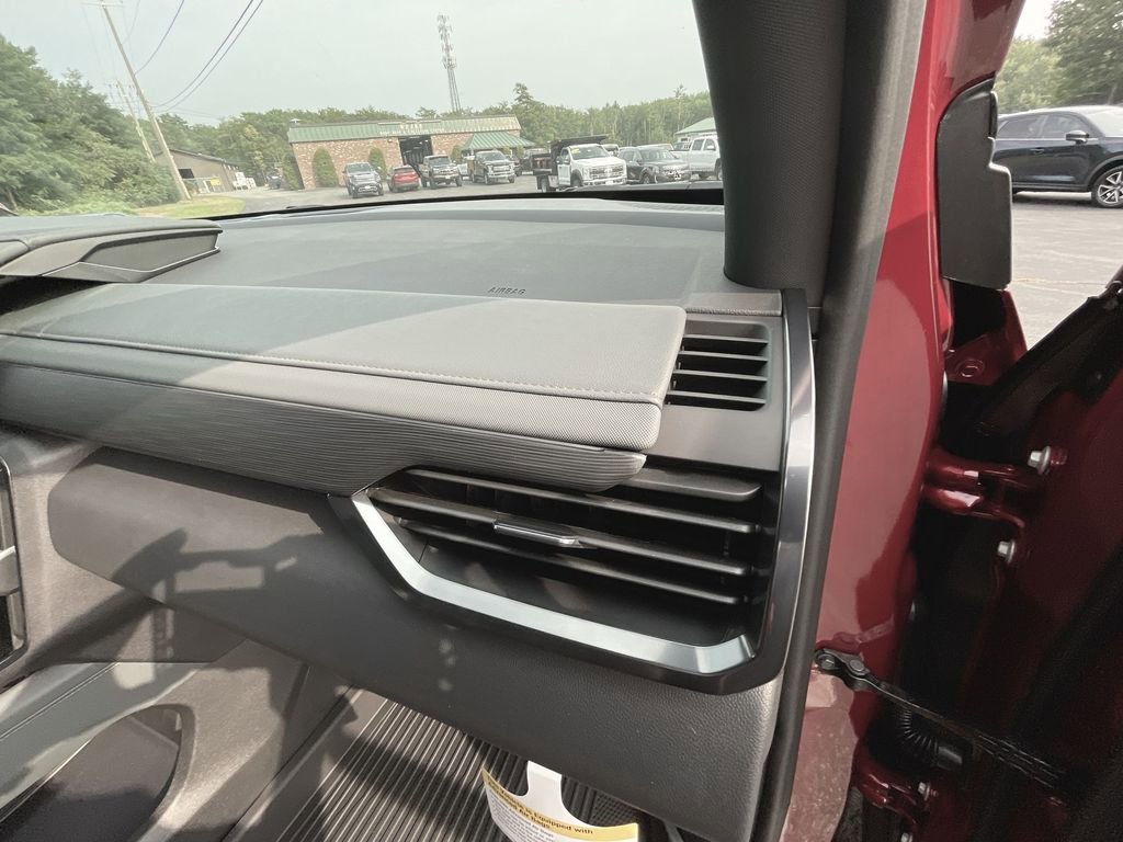 New 2026 GMC Acadia AT4 w/ Luxury Package image 37