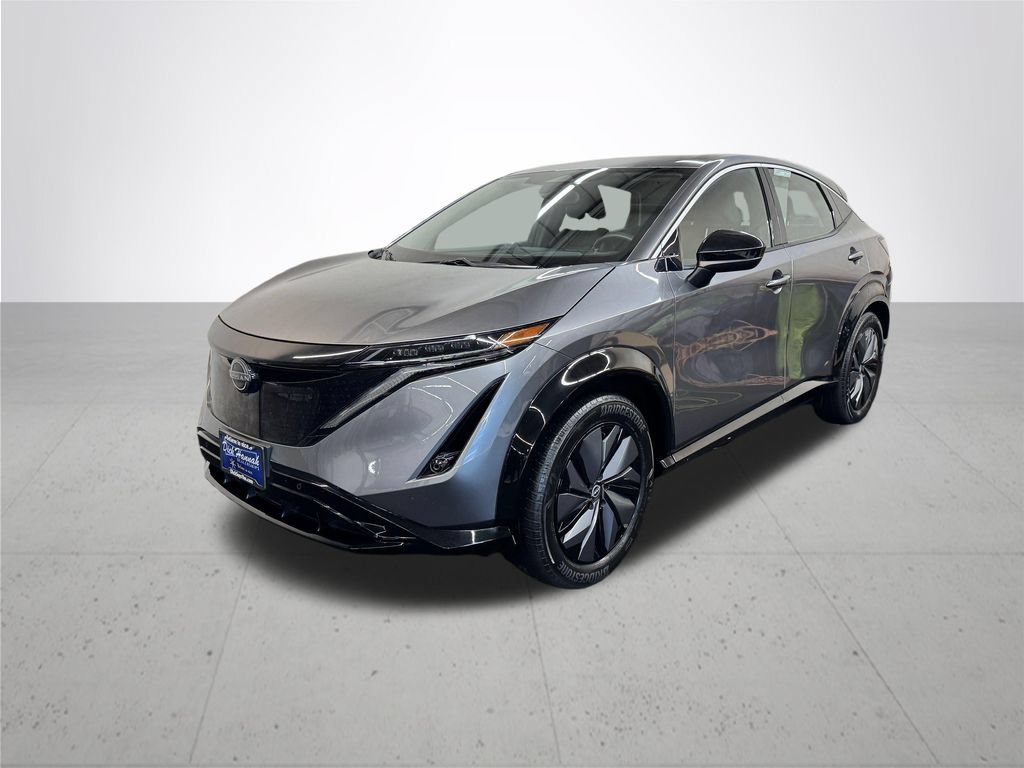 Used 2023 Nissan Ariya FWD image 2