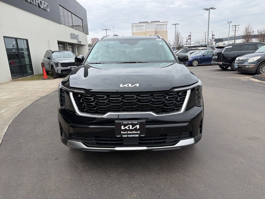 Used 2025 Kia Sorento S image 3