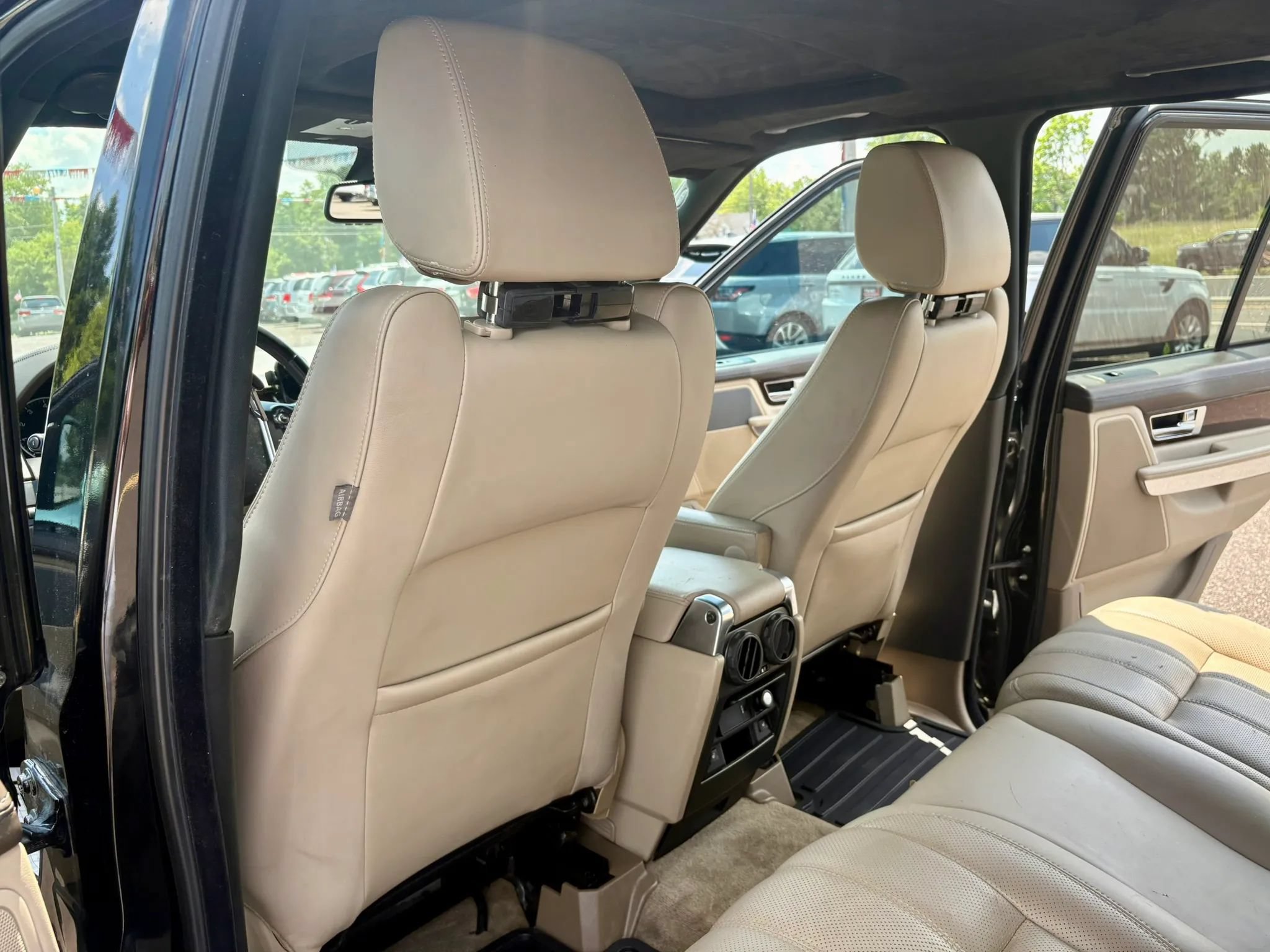 Used 2011 Land Rover Range Rover Sport HSE LUX AWD/4WD image 17