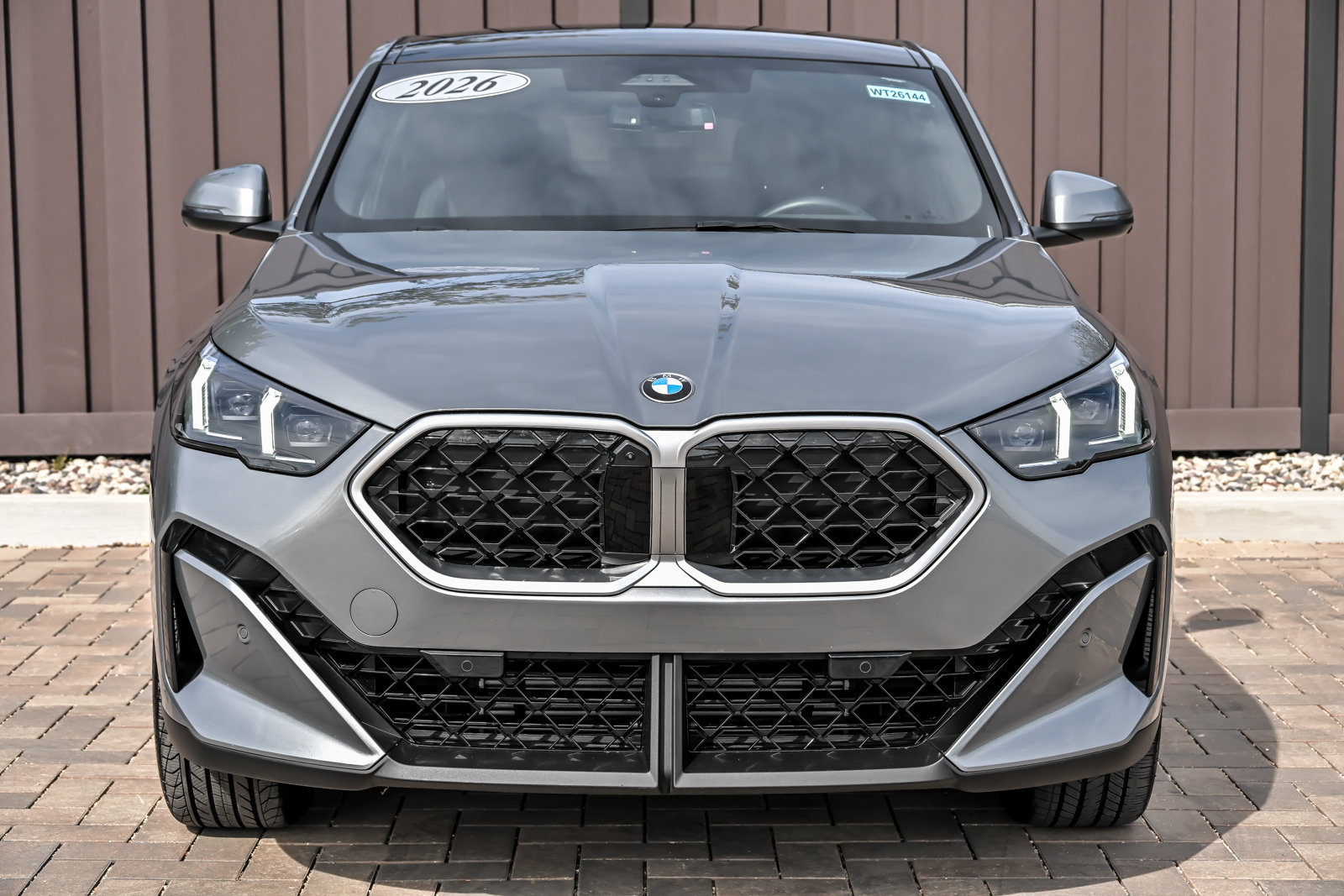 Used 2026 BMW X2 xDrive28i AWD/4WD image 4