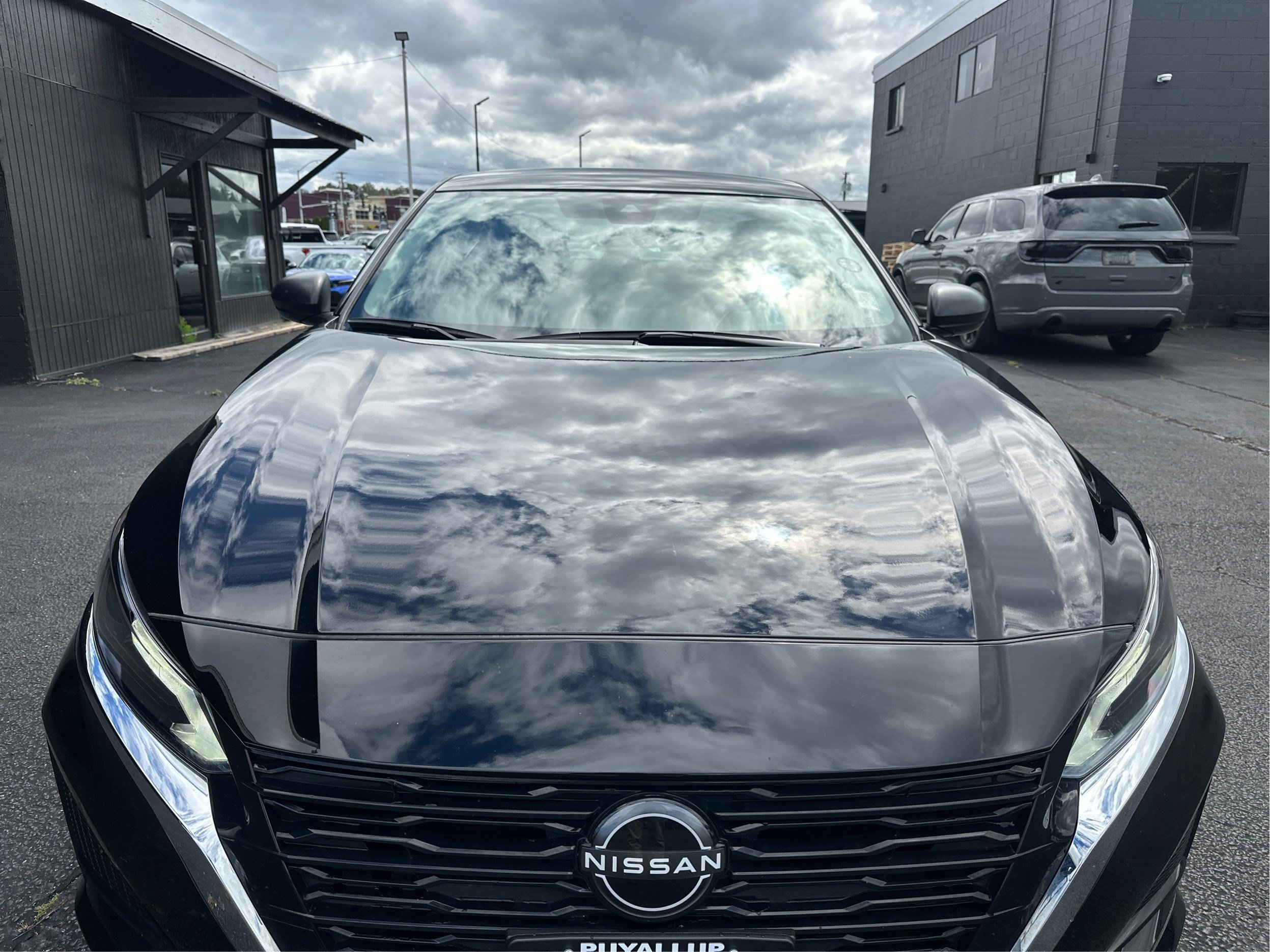Used 2024 Nissan Altima 2.5 SV FWD image 23