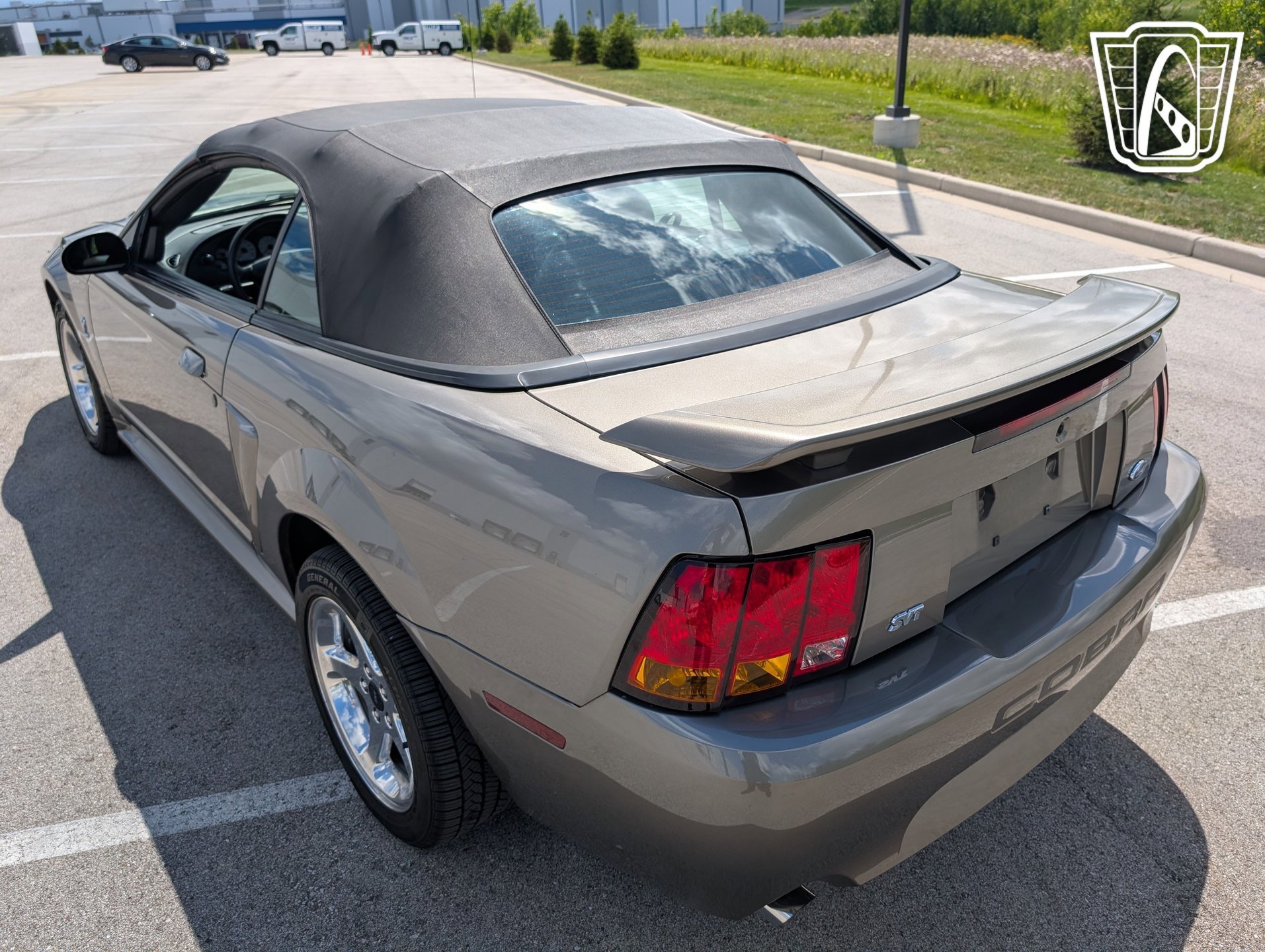 Used 2001 Ford Mustang Cobra image 8