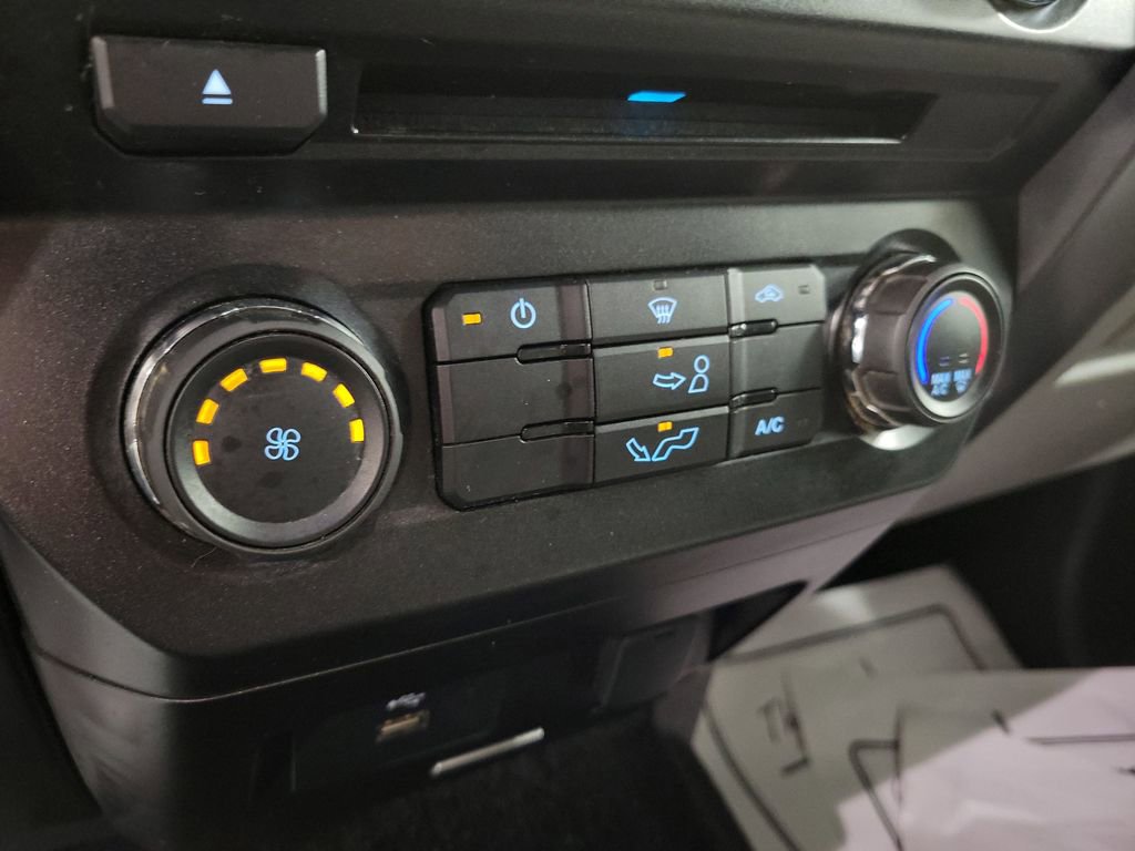 Used 2017 Ford F150 XLT image 19