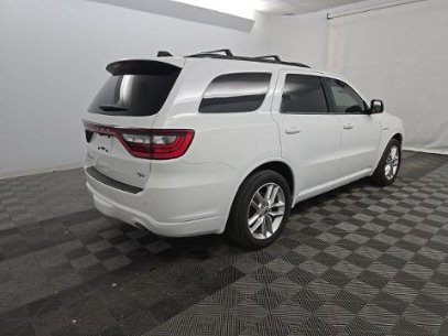 Used 2023 Dodge Durango R/T RWD image 4