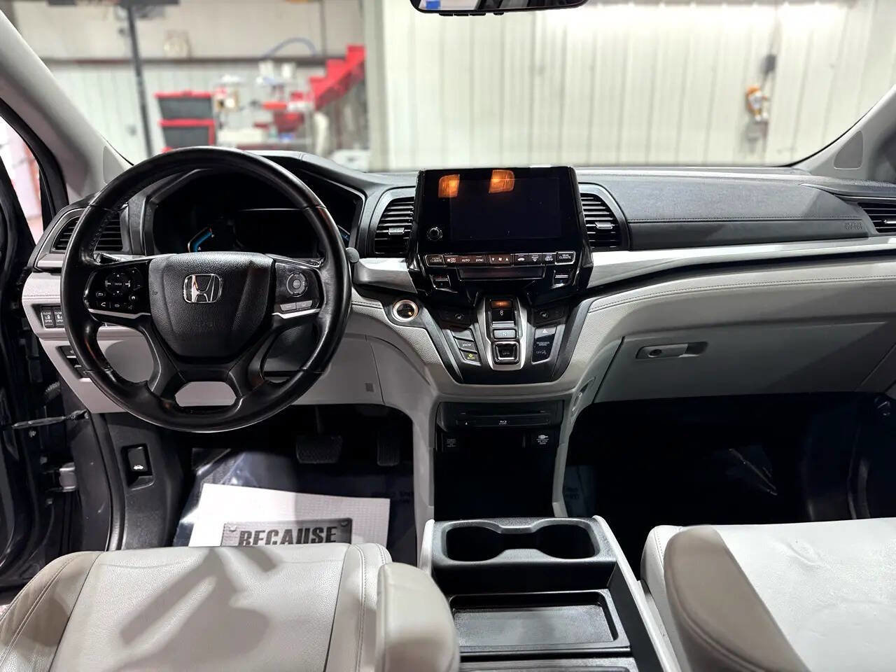 Used 2018 Honda Odyssey EX-L image 8