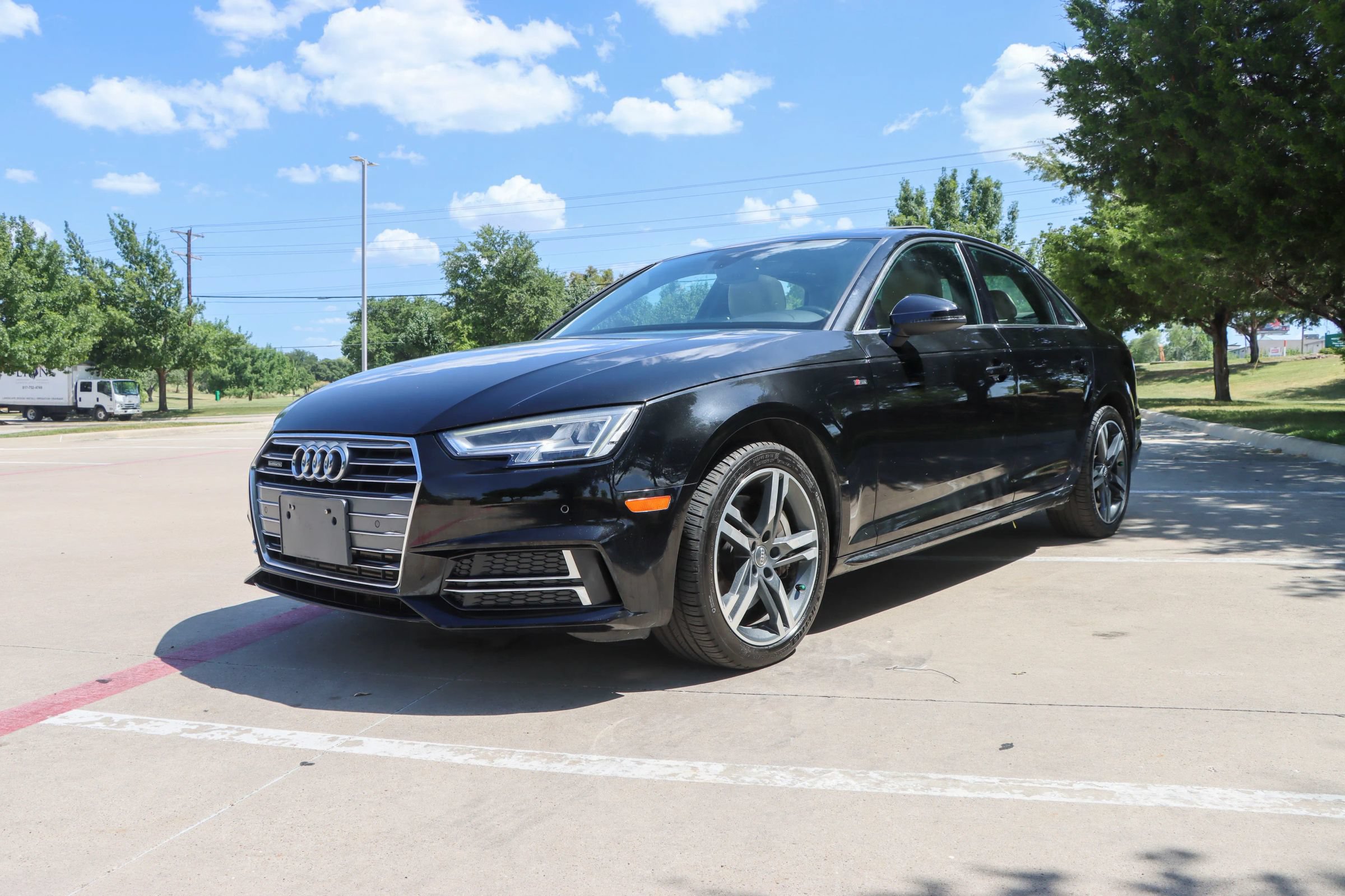 Used 2017 Audi A4 2.0T Premium Plus w/ Premium Plus Package AWD/4WD image 3