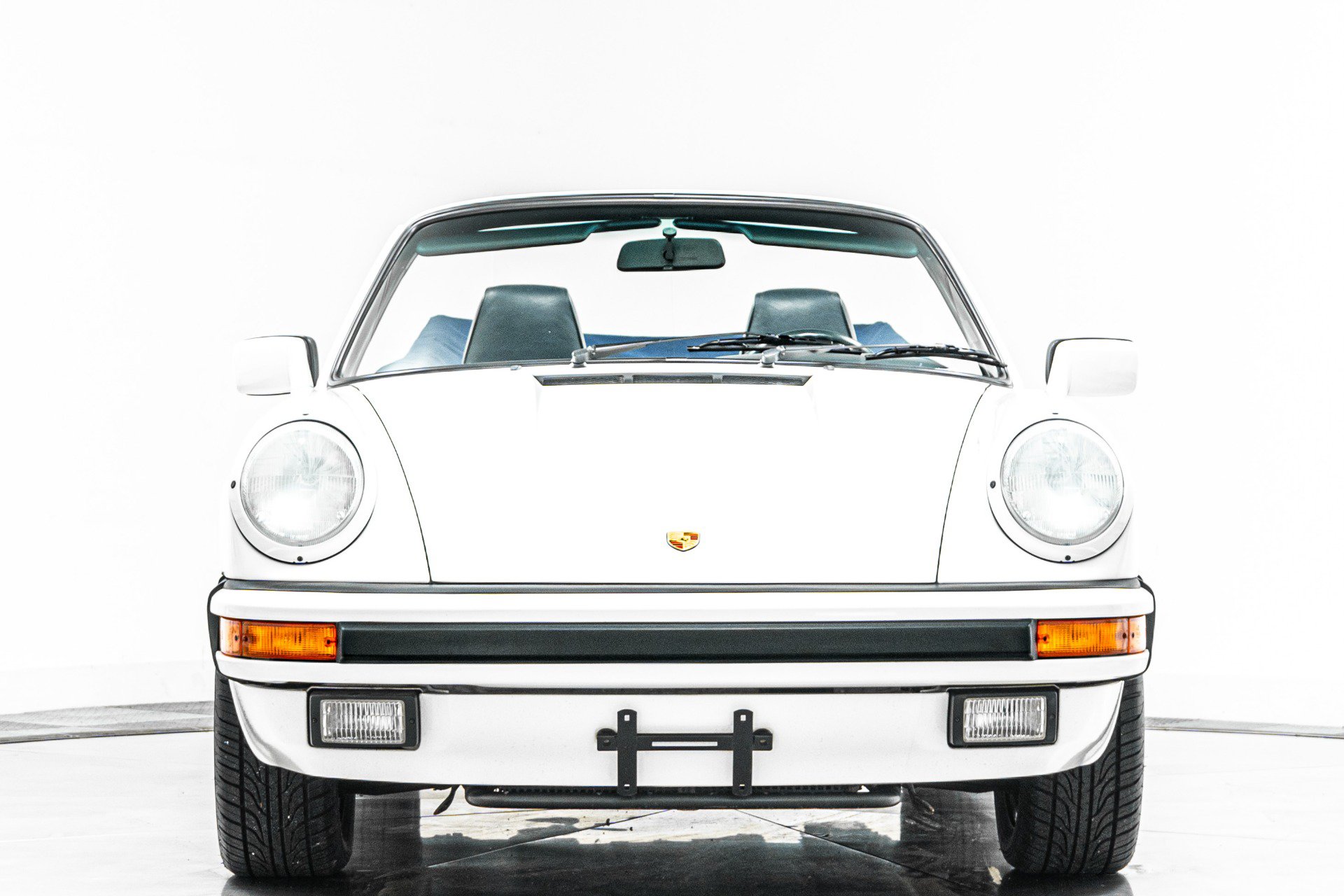 Used 1989 Porsche 911 Carrera RWD image 4