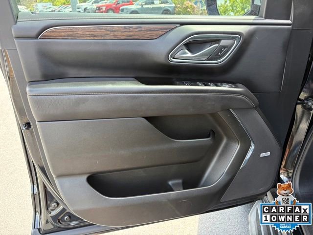 Used 2024 Chevrolet Tahoe Premier AWD/4WD image 26
