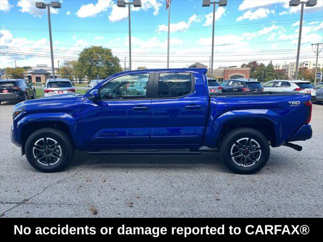 Certified 2025 Toyota Tacoma TRD Sport AWD/4WD image 2