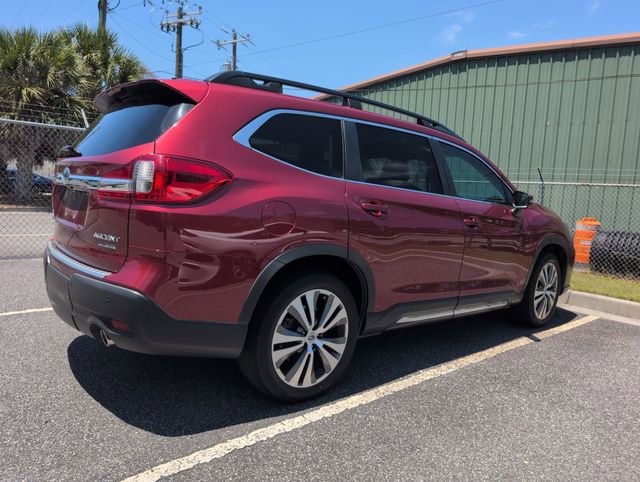 Used 2020 Subaru Ascent Limited w/ Technology Package AWD/4WD image 2