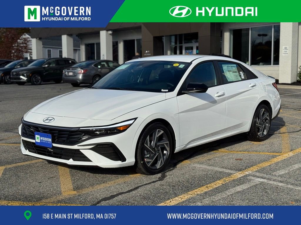 New 2025 Hyundai Elantra Sport image 1