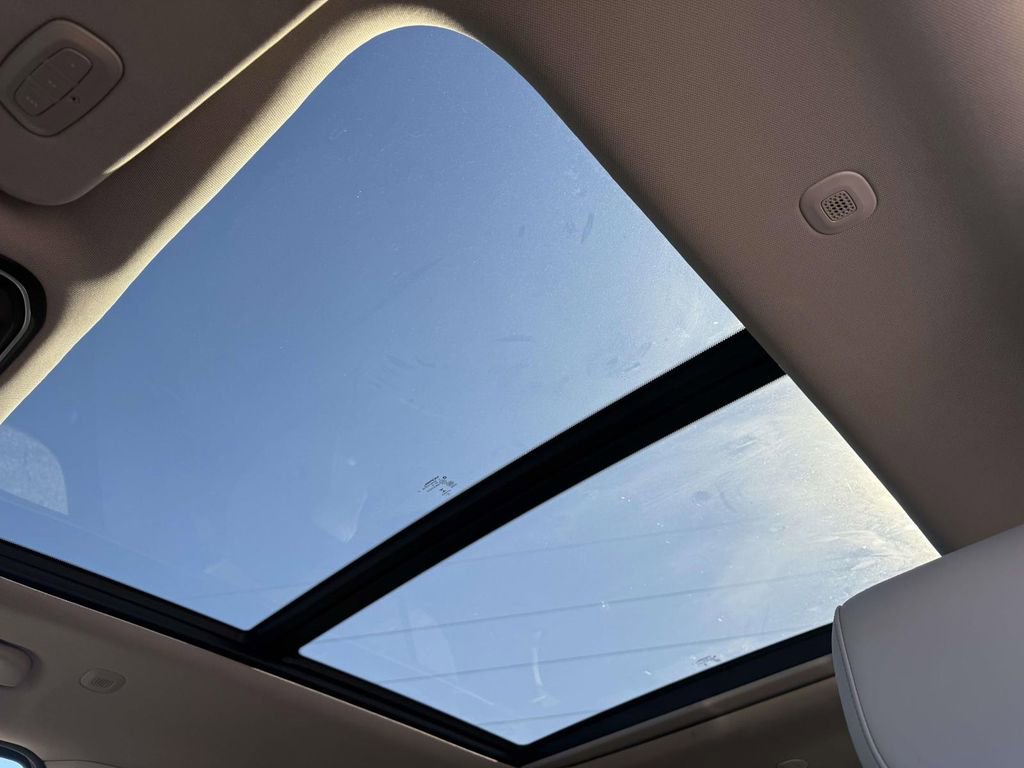 Used 2023 Jeep Wagoneer Series II w/ Convenience Group I image 22