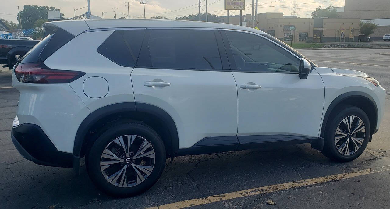 Used 2021 Nissan Rogue SV AWD/4WD image 8