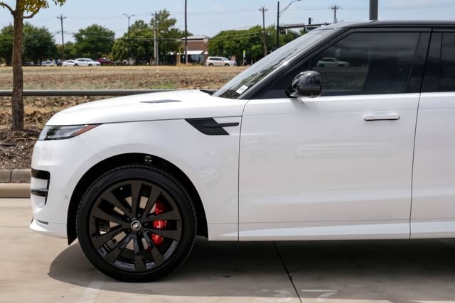 Used 2024 Land Rover Range Rover Sport Dynamic SE AWD/4WD image 15