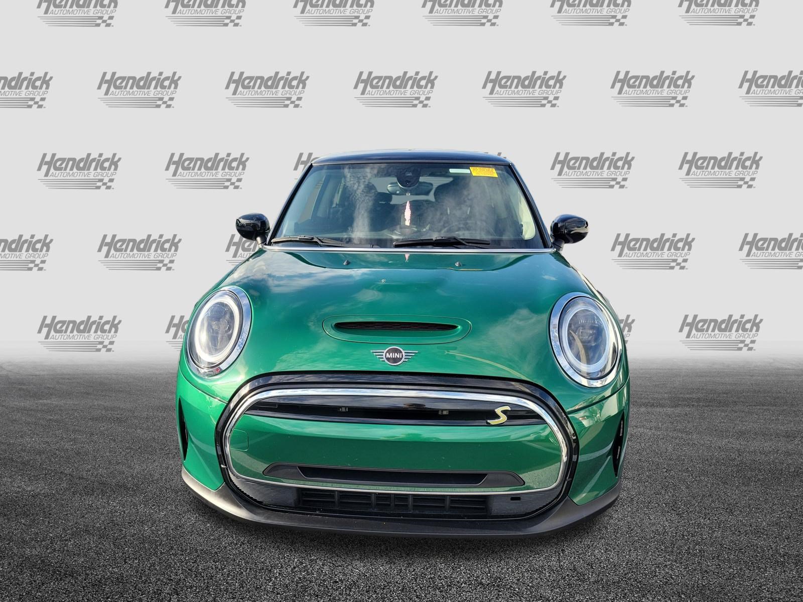 Used 2024 MINI Cooper SE FWD image 3