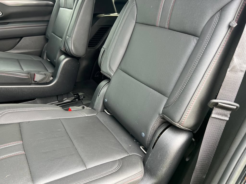 Used 2021 Chevrolet Tahoe RST w/ Luxury Package AWD/4WD image 12
